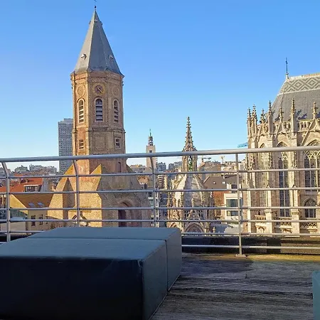Huswell - Sunny Terrace With Harbour View - 5-min Walk To Station Apartment